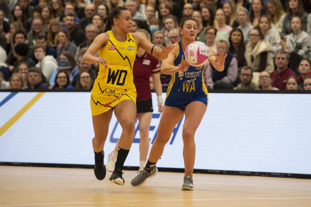 Match MVP, Laura Malcolm going for the gain. Image: Clare Green