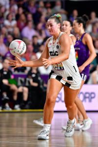 It was more headaches for Sophie Garbin as she was dominated by the Firebirds backline. Image: Simon Leonard